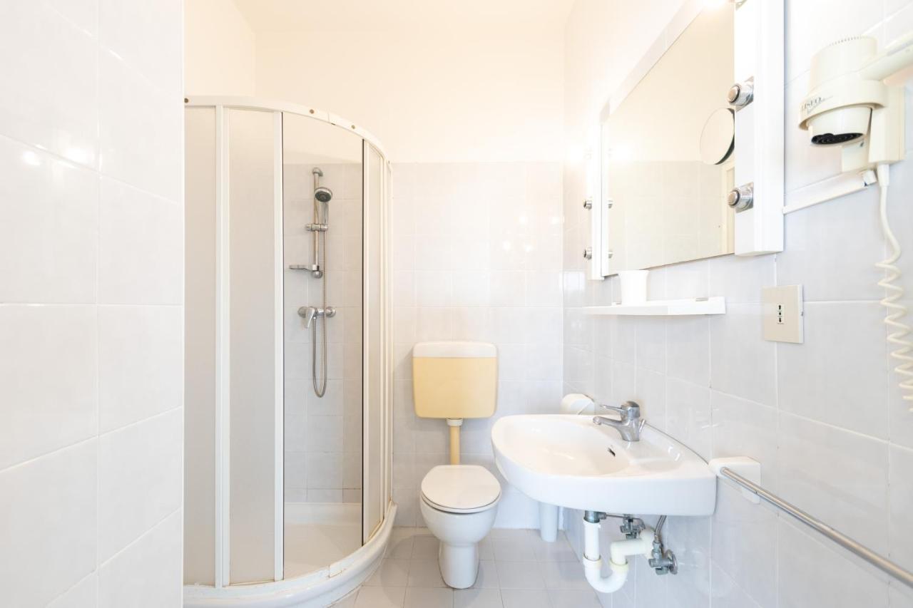 ליגננו סביאדורו Yachting Residence מראה חיצוני תמונה